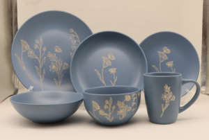 stoneware dishware